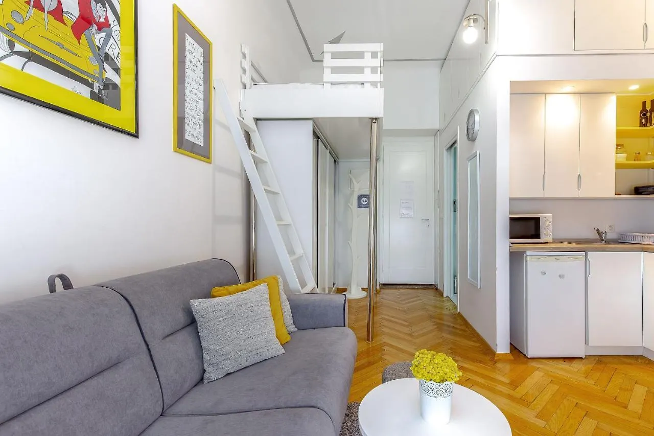 Studio Apartman Piramida Rijeka Apartment